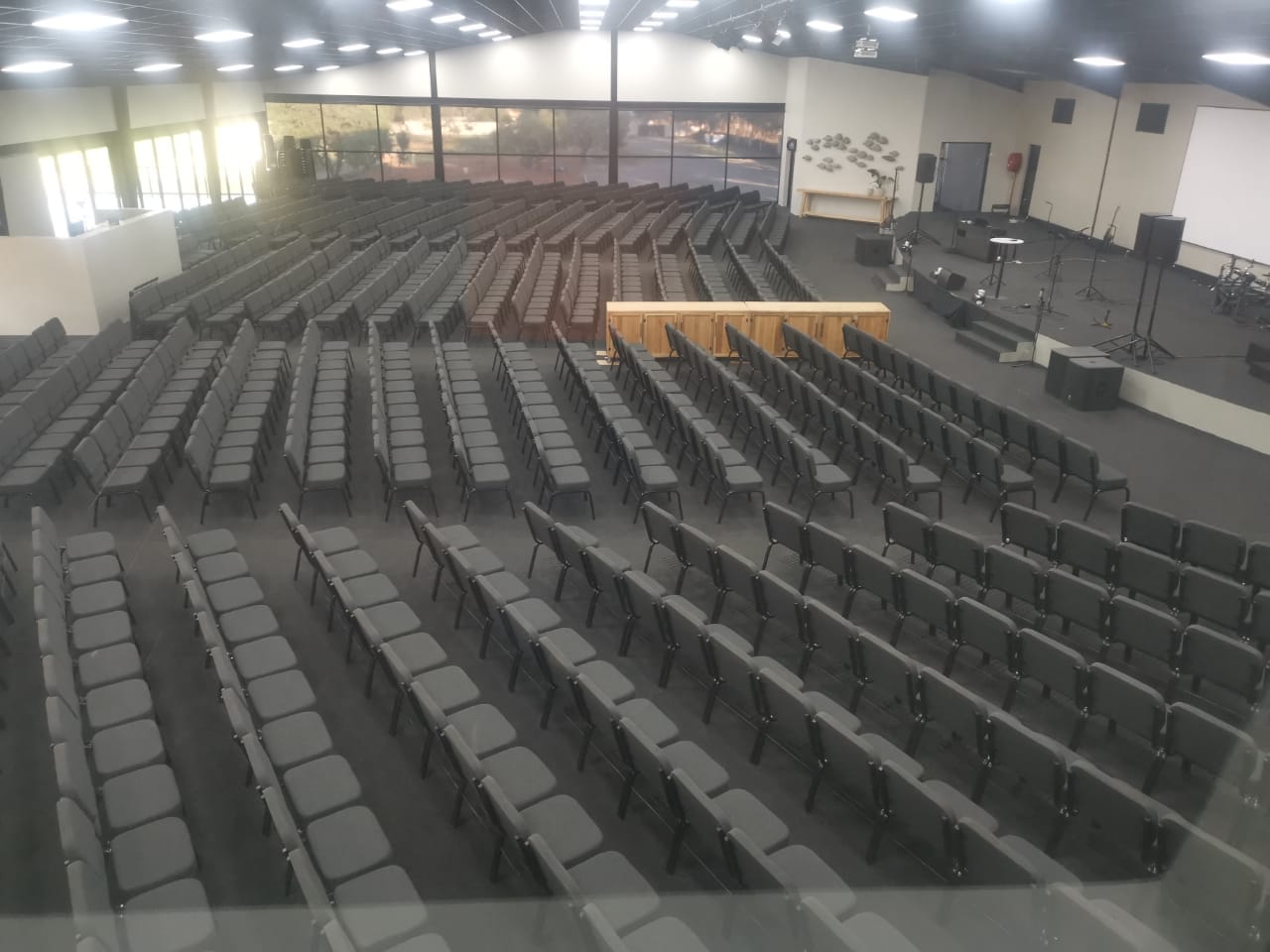 church chairs